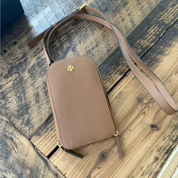 Gently used - Tory Burch Emerson Brown Leather Crossbody Bag - Picture 3 of 8